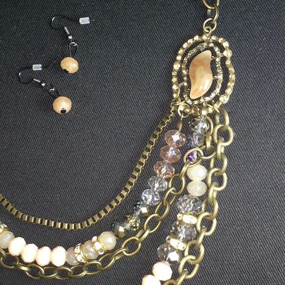 Bundled Necklace & Earring Set NWOT - Picture 3 of 3